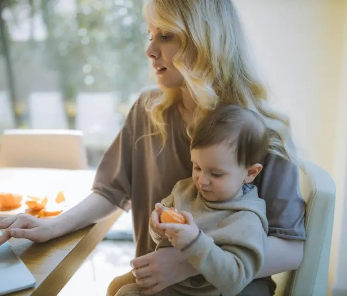 Nevelési tanácsok: Hatékony technikák a hiszti ellen minden életkorban