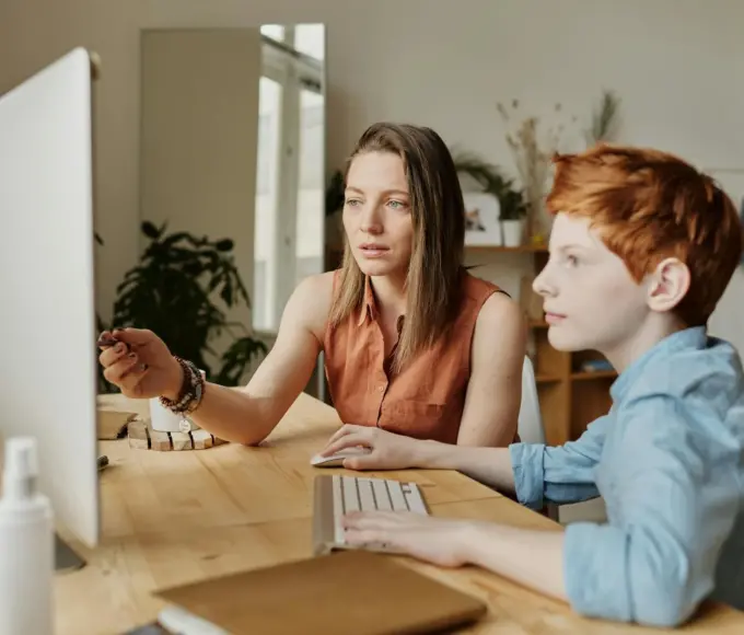 Tanulmányi eredmények javítása: Tippek a szülői segítség hatékony alkalmazásához